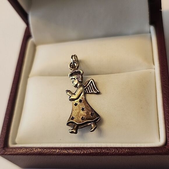 925 Sterling Silver Vintage Christmas Angel Charm Pendant Womens Girls Xmas - Picture 2 of 5